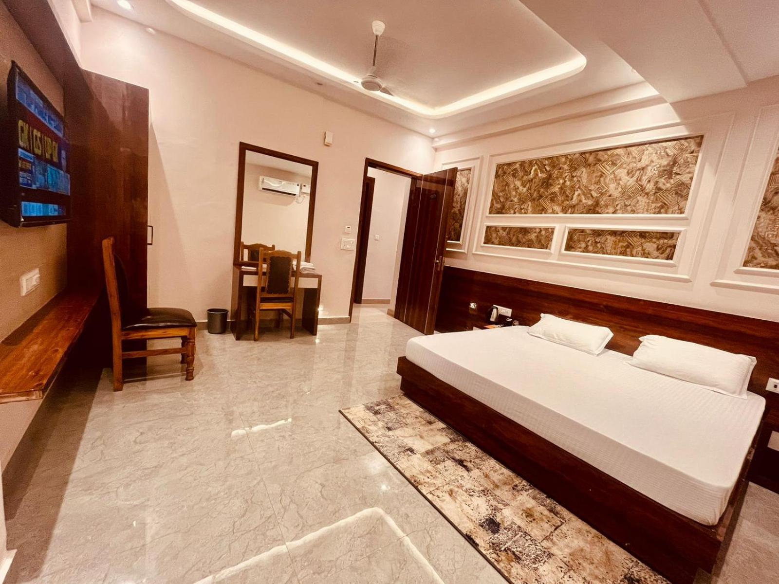 Hotel Ram Anandam Inn Faizābād 외부 사진
